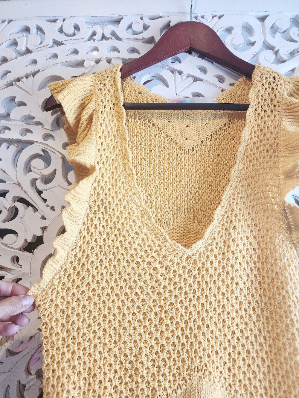 FREE PEOPLE MYKONOS MINI KNITTED CROCHET YELLOW COVER-UP SIZE LARGE - Picture 8 of 16